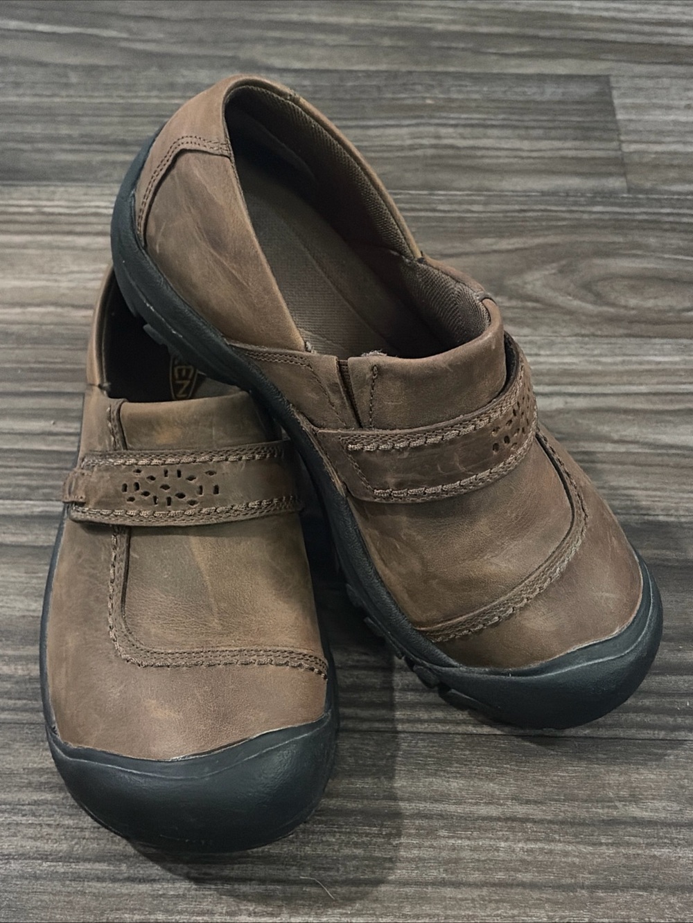 Keen Kaci Shoes Women's 8.5 Wide Brown Leather Clogs Slip On Comfort Outdoor